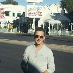 Meet your Posher, Joey